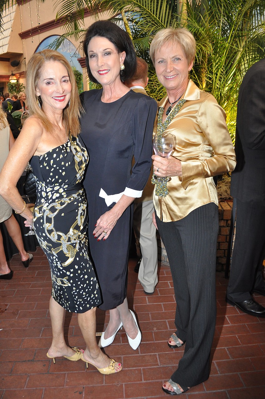 Shirley Lacelle, Claudia Porter and Ursula Olsen