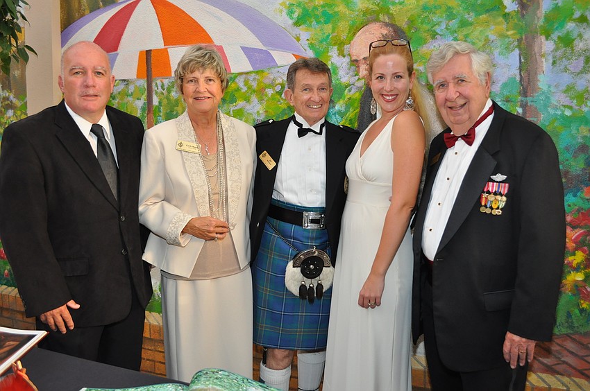 Bill Mallett, Gayle Max, Co-Chairs Bill Wallace and Jane Thompson with Sarasota Sister Cities President Tom Halbert