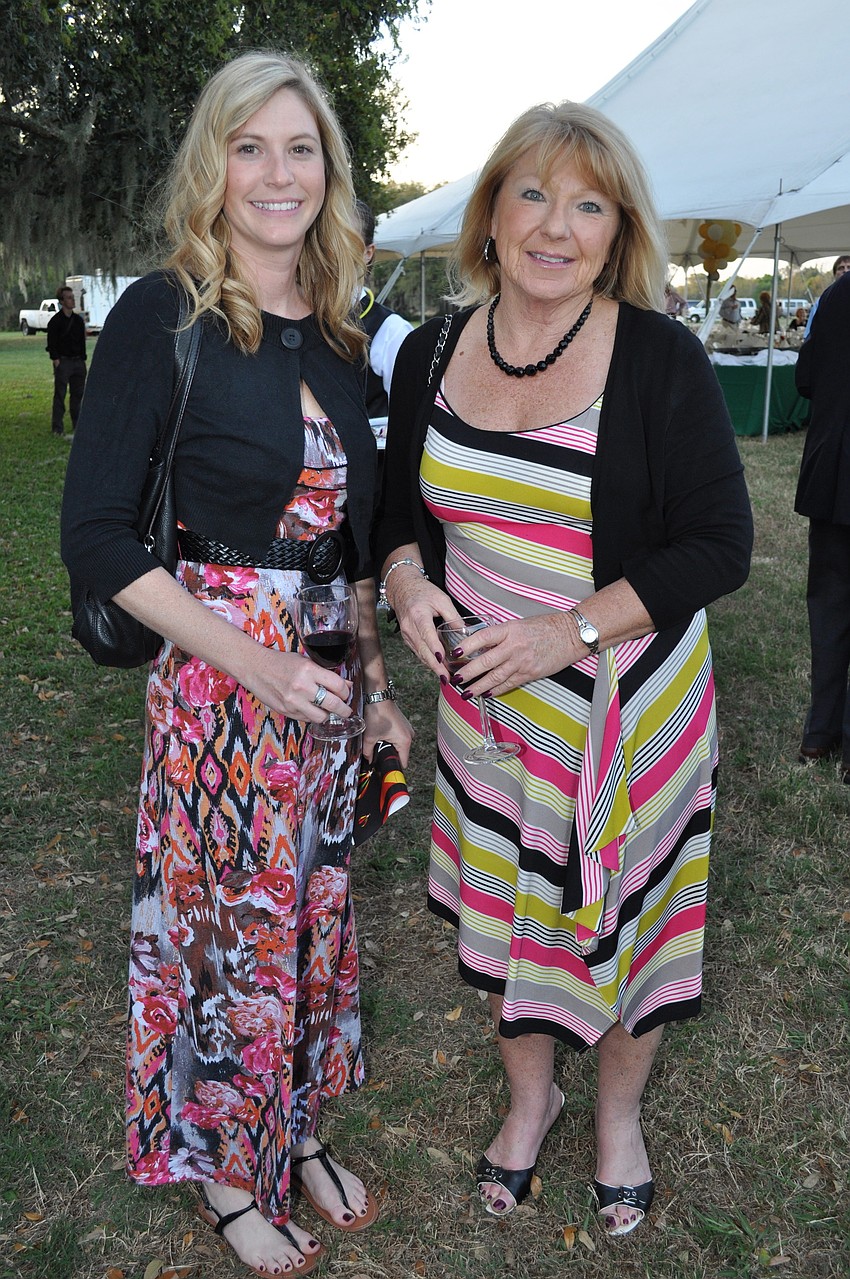 Honesty Mantkowski and Linda Ren