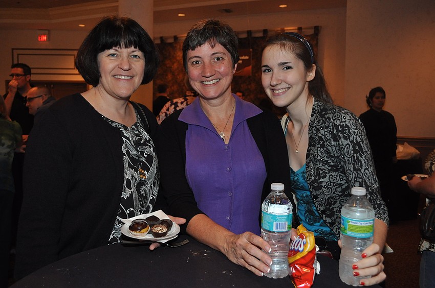 Lou Marcuzzo, Alexis Thompson and Julia Marcuzzo