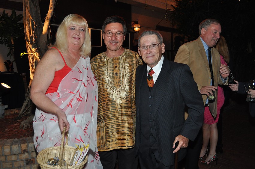 Sue and Peter McClash and Howard Carter