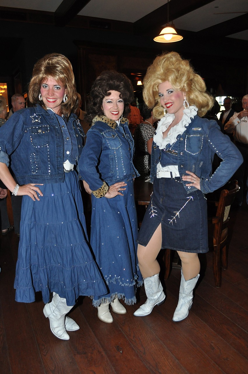 Alana Opie, Sarah Farnam and Heather Kopp