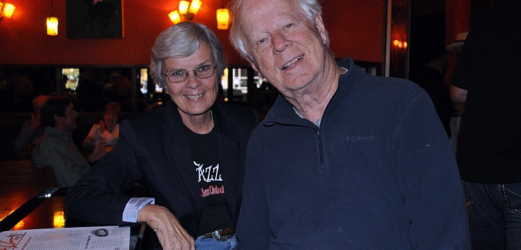 Lakewood Ranch Country Club residents Karen and Dan Moriarty enjoy listening to jazz musicians Johnny Moore and Dominic Mancini.