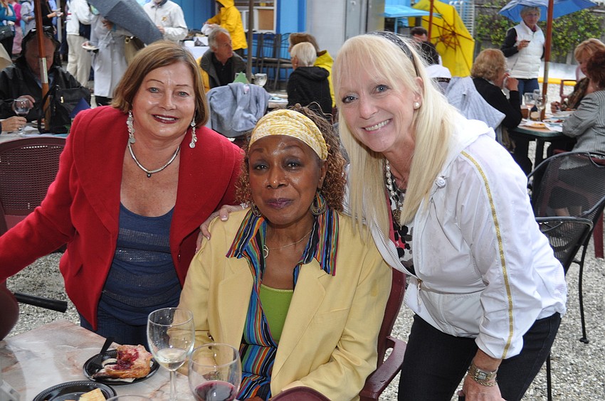 Joan Bergemann, Christine Blyden and Susie Seashore