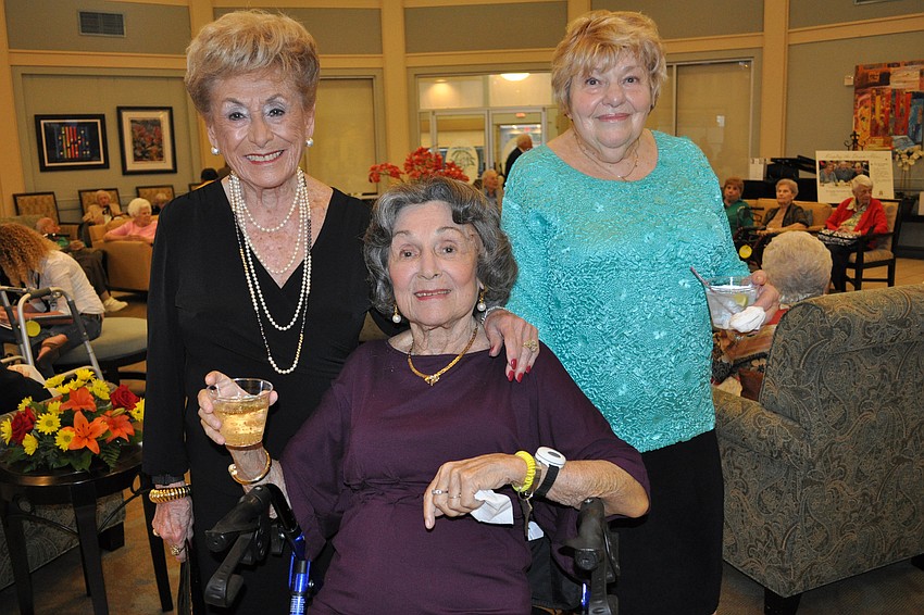 Pearl Kushner, Gyt Seltzer and Shirley Vetstein