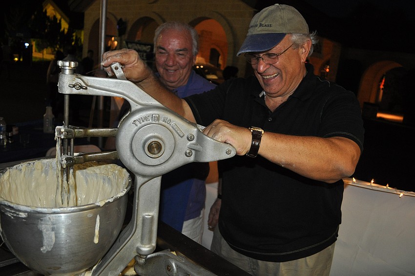 Nick Blazakis taught Gus Kontonickas how to make loukoumathes.