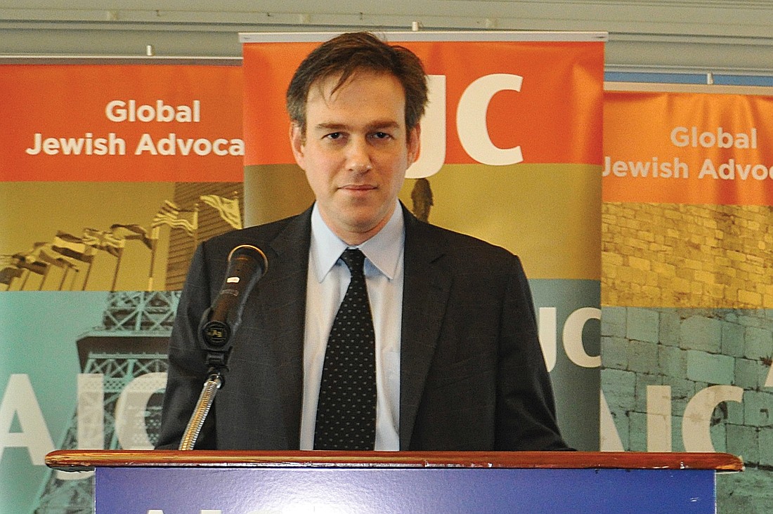 Bret Stephens, foreign affairs columnist for the Wall Street Journal, spoke Wednesday. Photo by Mallory Gnaegy.