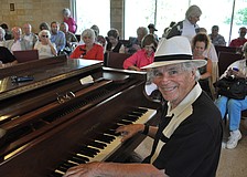 Bob Seeley entertained the audience with his high-energy improvisations. Seeley was inducted into the Boogie Woogie Hall of Fame alongside Chuck Berry's longtime pianist Johnnie Johnson.