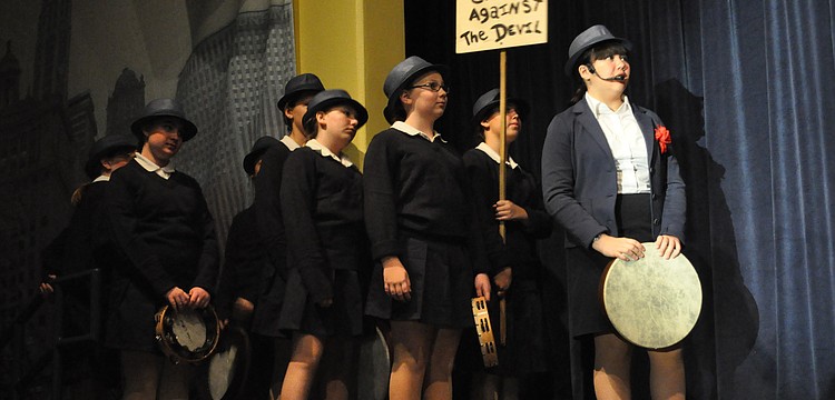 Women from the mission tried to attract sinners to their prayer meetings.