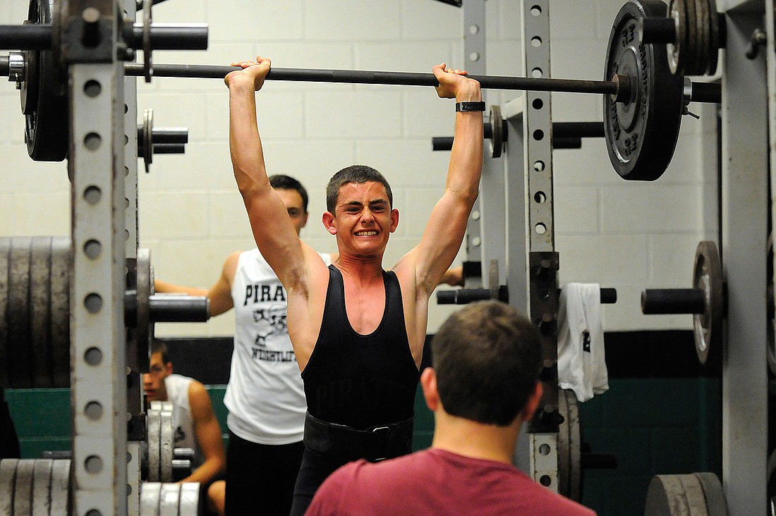 Braden RiverÃ¢â‚¬â„¢s Sam Valley won the 119-pound weight class with a combined total of 320 pounds. Photo by Jen Blanco.