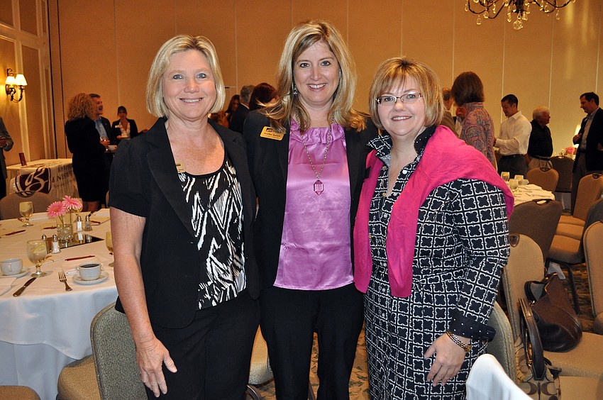 Pam Lutz of Cornerstone Solutions Group enjoyed mingling with Heather Kaster and Morgan Gerhart of the Greater Sarasota Chamber of Commerce.