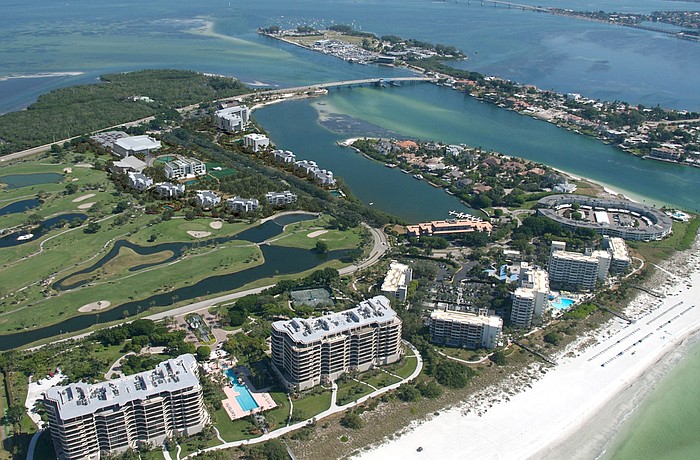 The Longboat Key Club and Resort seeks to expand and redevelop its Islandside property.