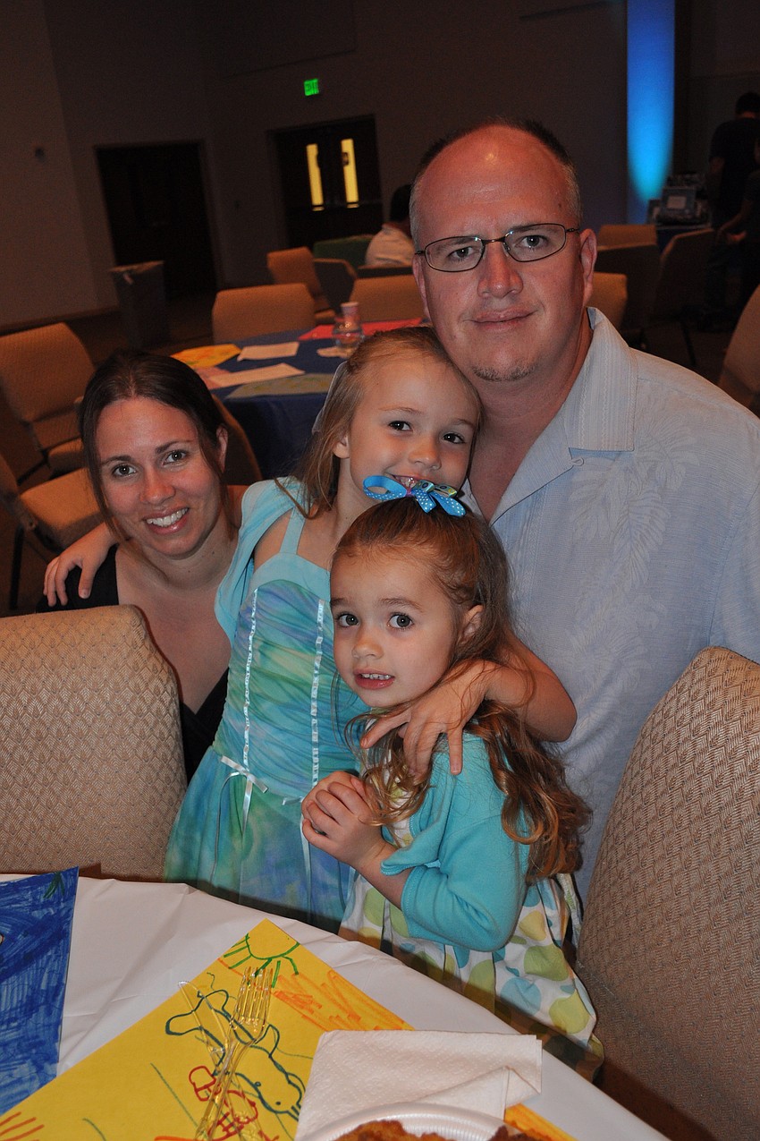 Cara and Jimmy Costello enjoyed dinner with their daughters, Lauren and Katie.