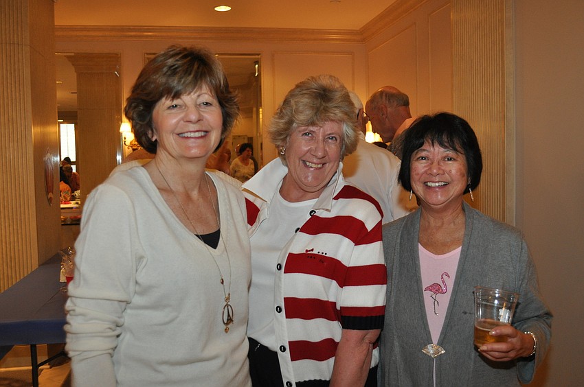 Barbara Kowalyk, Cathy Vandersteen and Mei Chen Welland