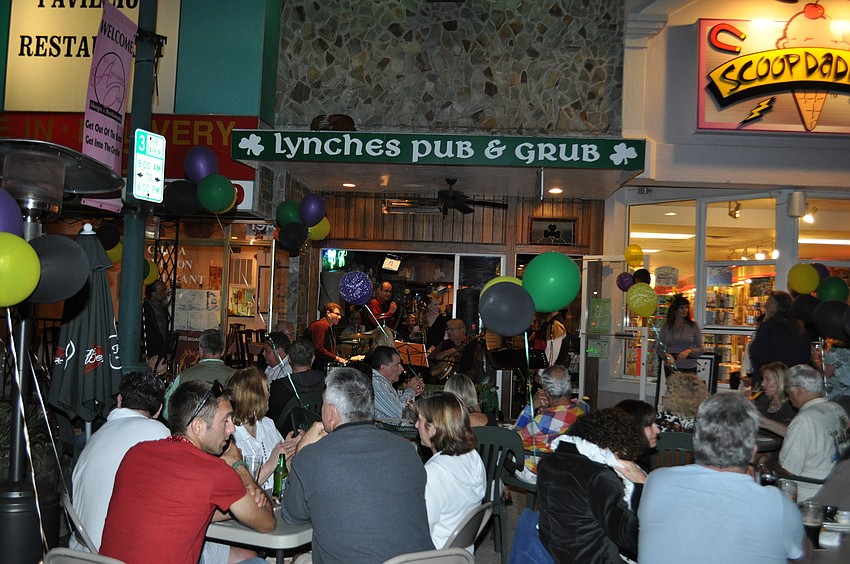 Passersby couldnâ€™t pass up this party