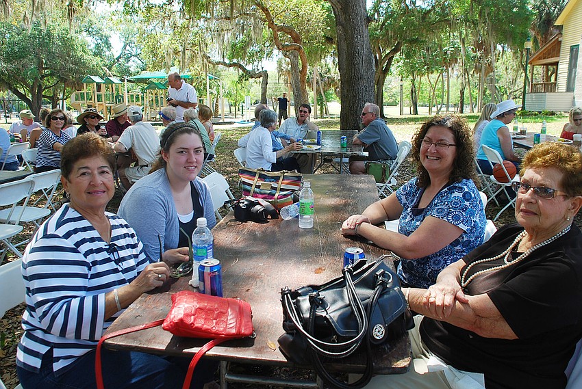 Kate Rose, Connie Ferraro, Doris VanKurin and Valerie Rose-Schmidt