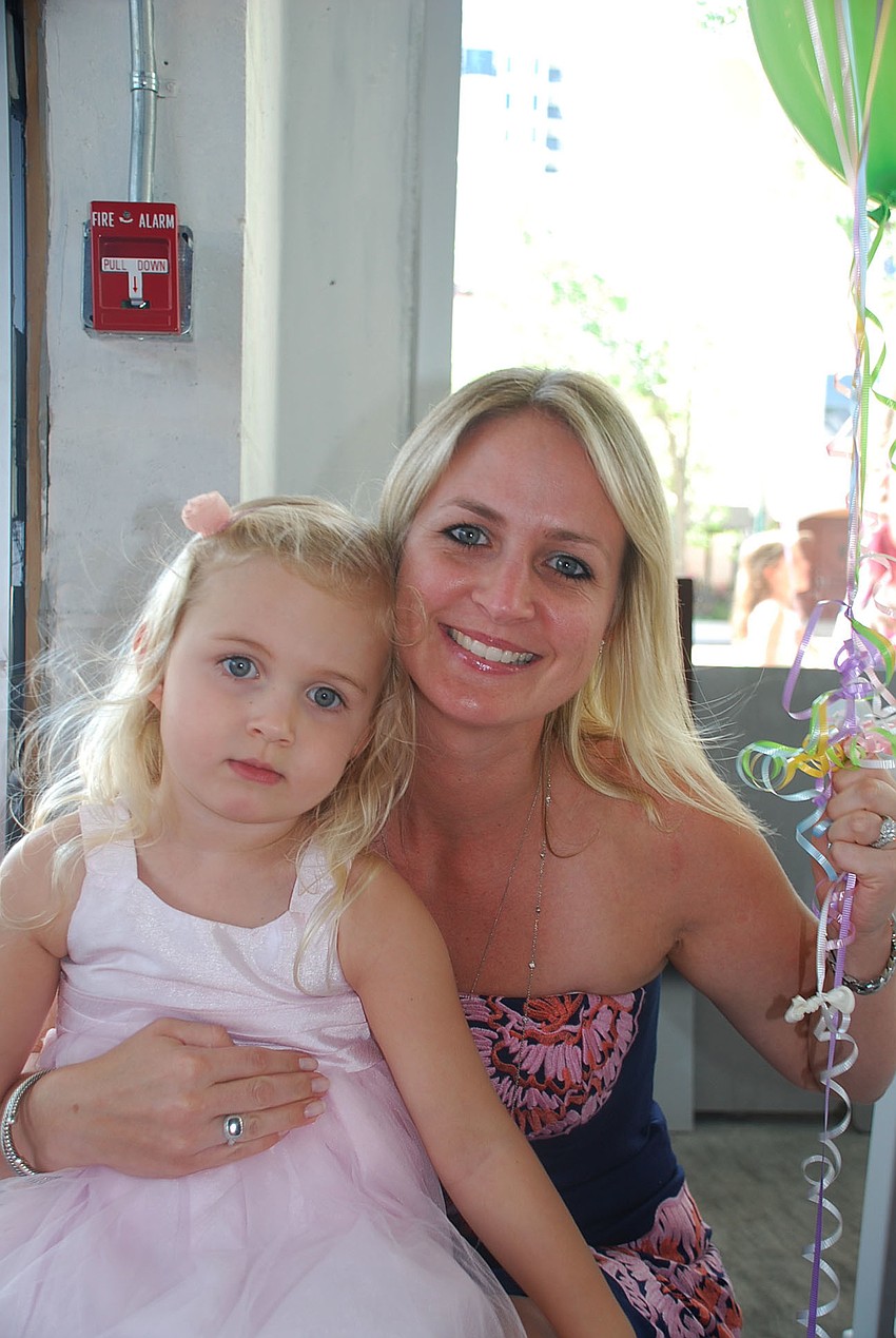 Hannah and Tanya Ramos