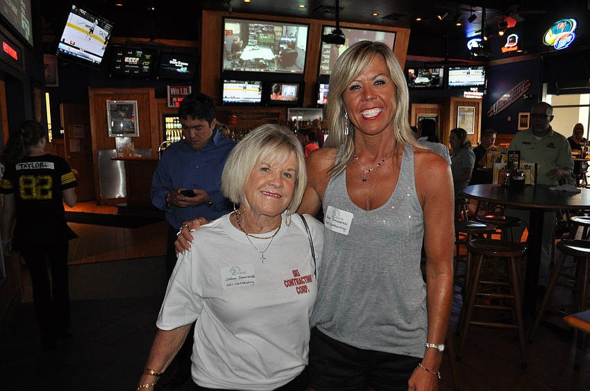 JoAnn and Rae Tomaseski