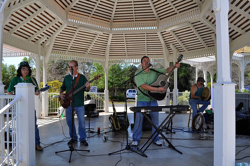 The Paul Duffy Band performed under the pavilion at Phillippi Estate Park.