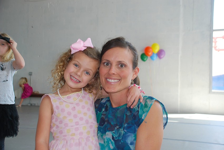 Emma and Shana Zamikoff