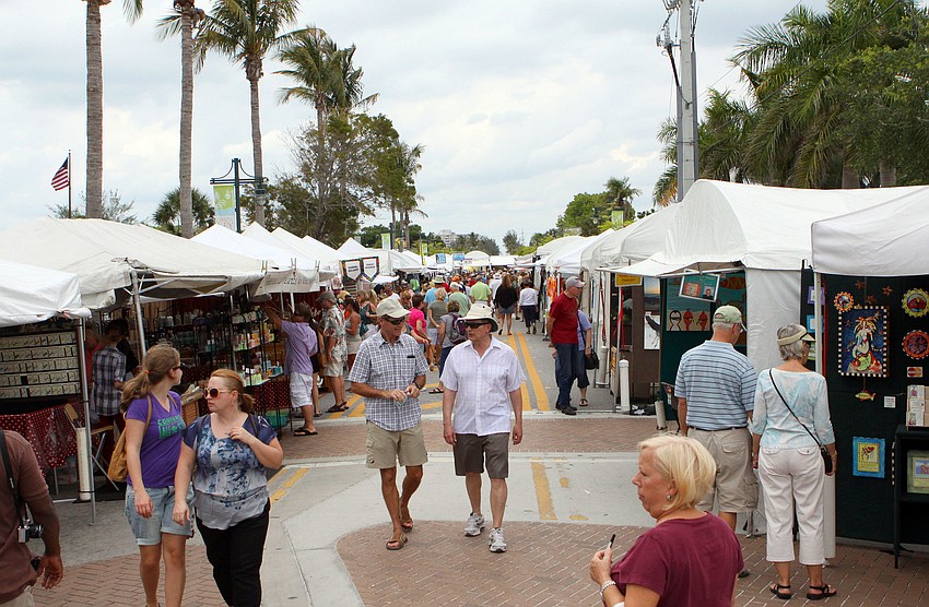 Siesta Fiesta was crowded with people and vendors, Saturday, April 14.