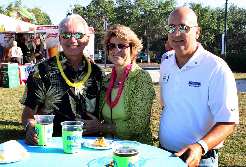 Stafford and Linda Starcher with Bob Gaglio