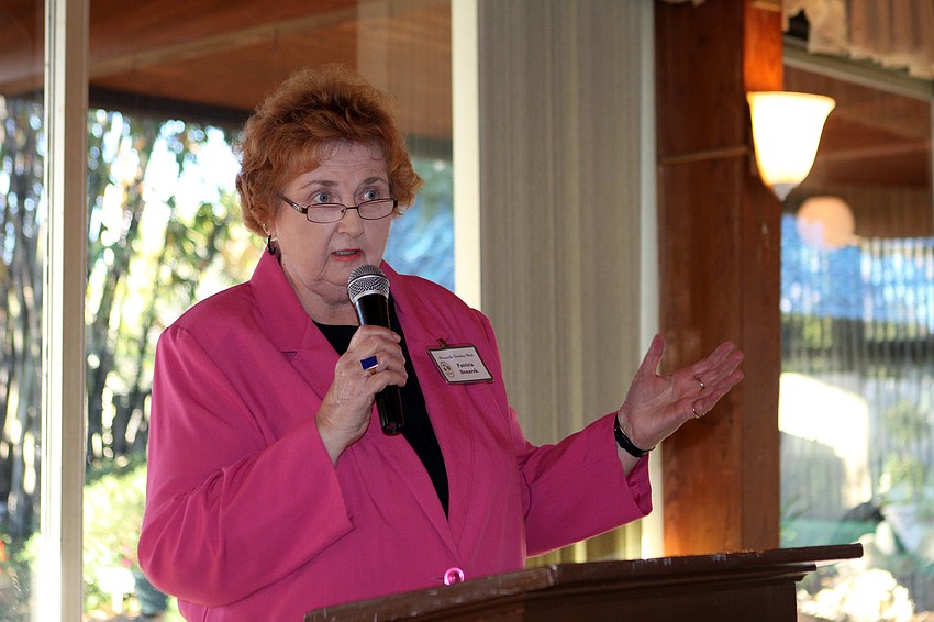 Patricia Bonarek makes the crowd laugh during her presentation of awards.
