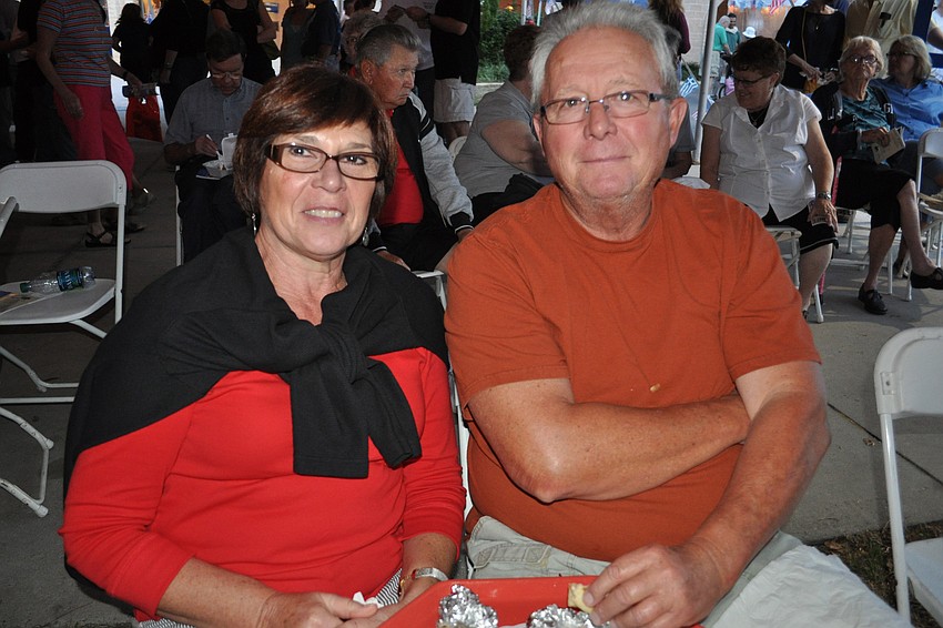 Donna and Dennis Chenault enjoyed authentic Greek food.