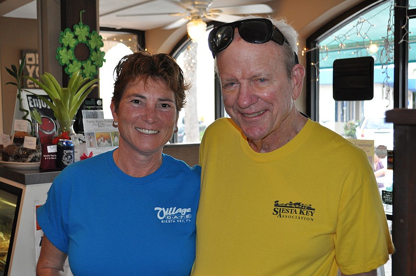 Cheryl Gaddie and Siesta Key Association vice President Peter van Roekens