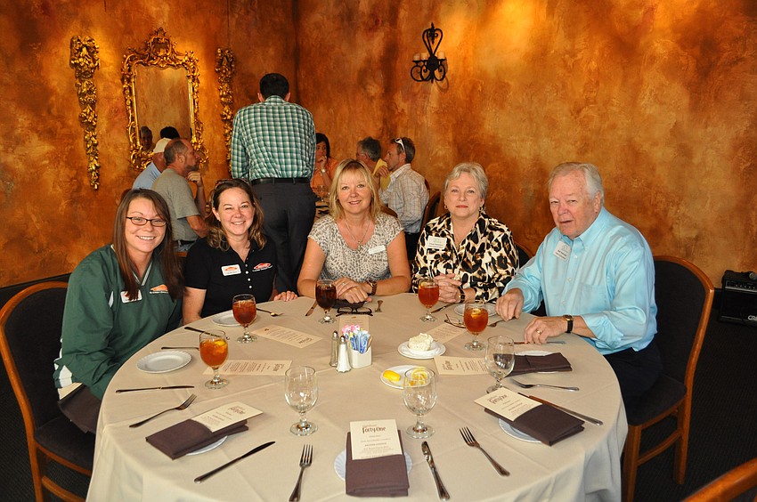 Amanda Brown, Kathy Love, Sheila Lewis and Eilen and Bob Parkinson