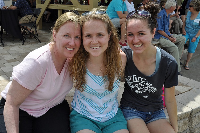 Diana Ogawa with her daughters, Katie and Allie.