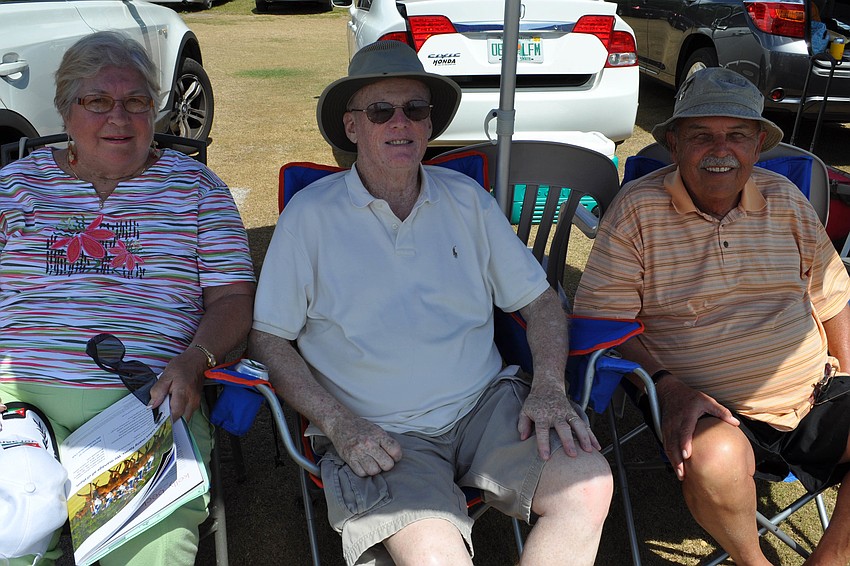 Eleanor Gatzke and her husband, Arnold, right, were visiting their friend Wally Wachob, center.