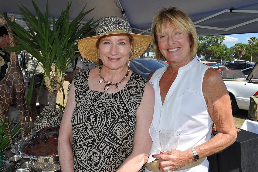 Diana Neely and Jean Walden