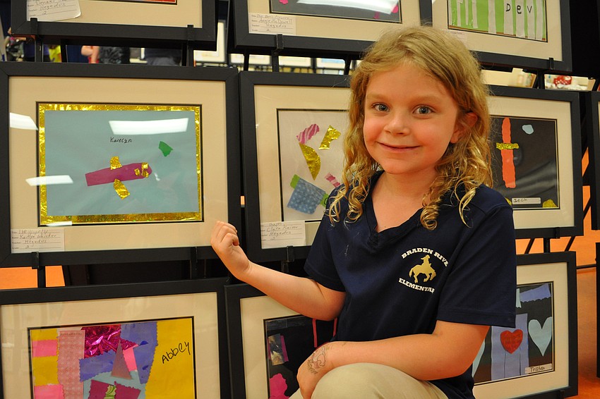 Kaitlyn Whicker showed off her picture, 