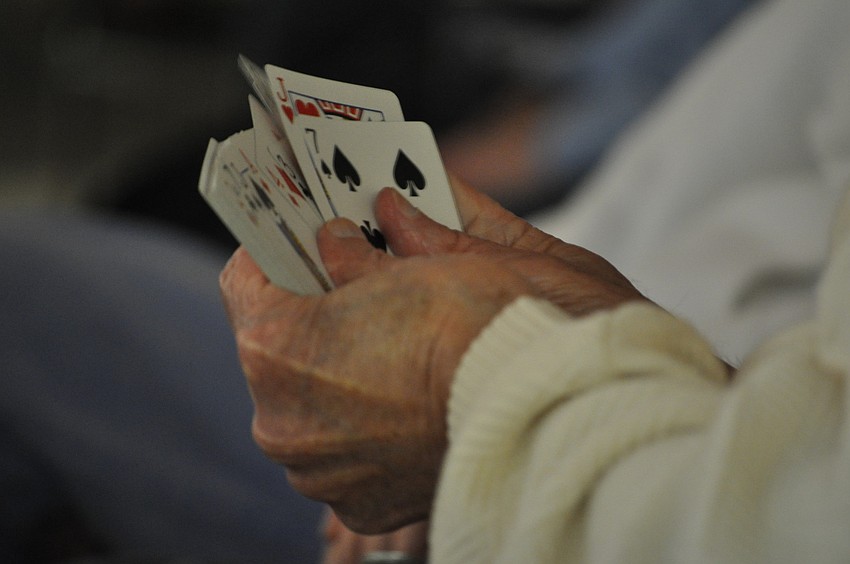 For his final trick, Chandler named every card in Lee Vickmanâ€™s hand.
