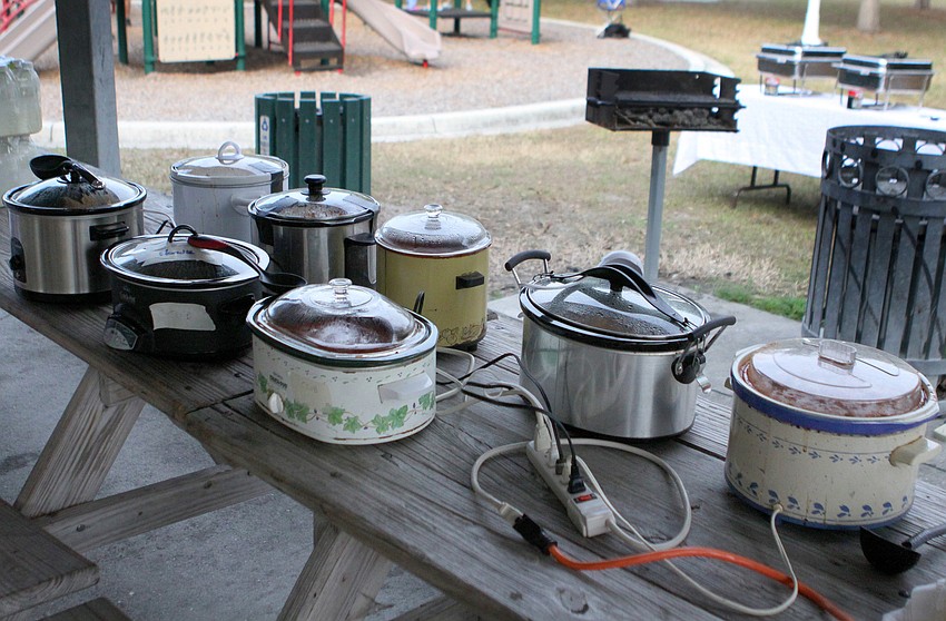 Some players made chili for the chili cook-off that has become a tradition at the Ice Bowl Disc Golf Tournament.