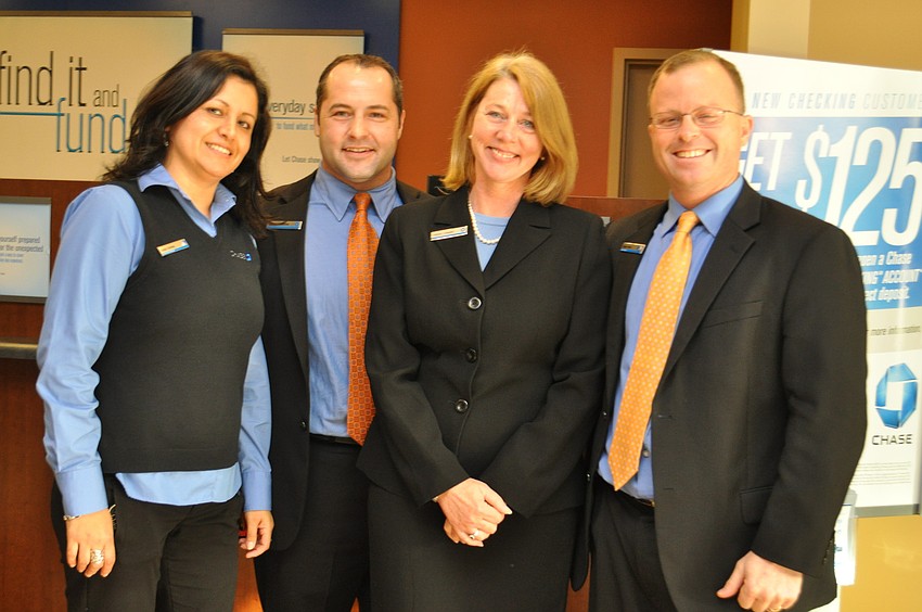 Leyla Gomez, Josh Groeschel, Debbie Oravetz and Steve Ham with Chase Bank