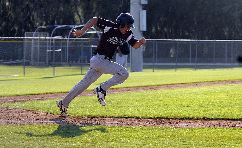 Braden River junior Myles Straw races down the first base line late in the third game of the tournament.