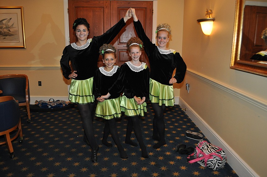 Caitlin Ward, Cierra Trapani, Shelby Seymour and Kaitlyn Stelzer