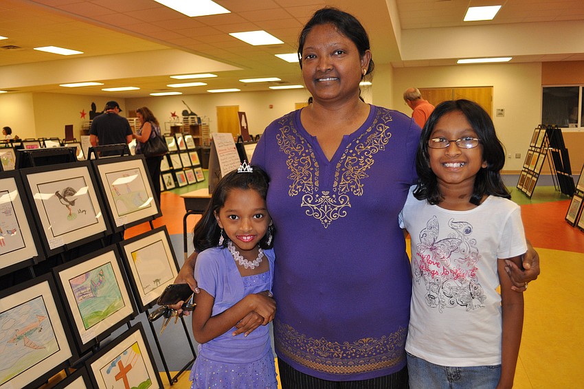 Farha, Sadeka and Raisa Matin explored the art gallery.