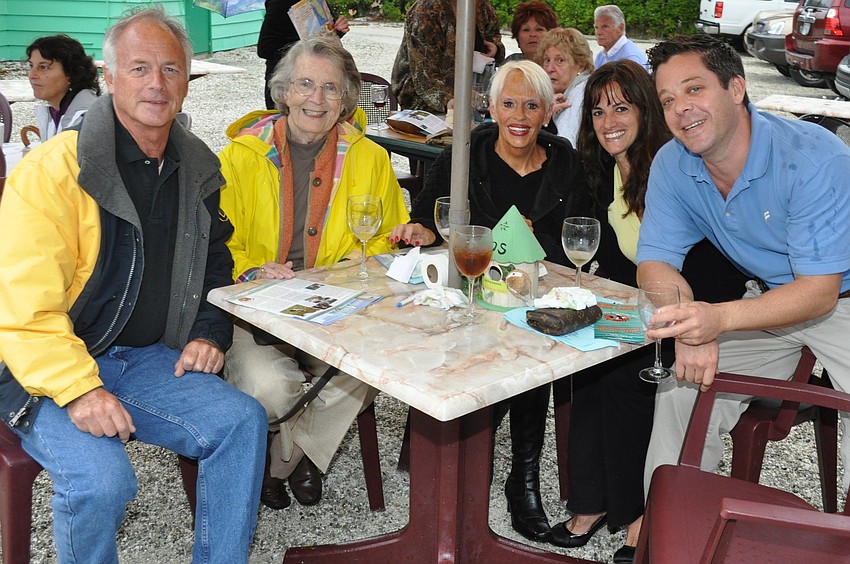 Tom Keenan, Bev Wright, Suzette Keenan, Elle Crooks and Richard Crooks