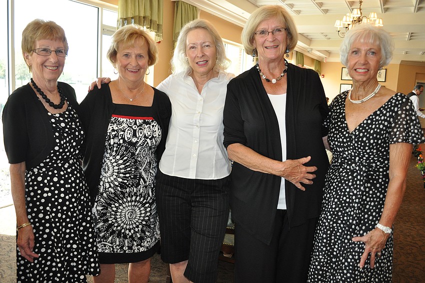 Karen LeBarre, Etta Beckett, Karin Hartwig, Dianne Figg and Wilma McRay