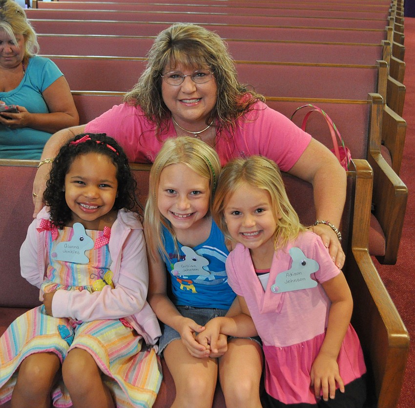 Gianna and Joanne Jenkins and Gillian and Adison Johnson