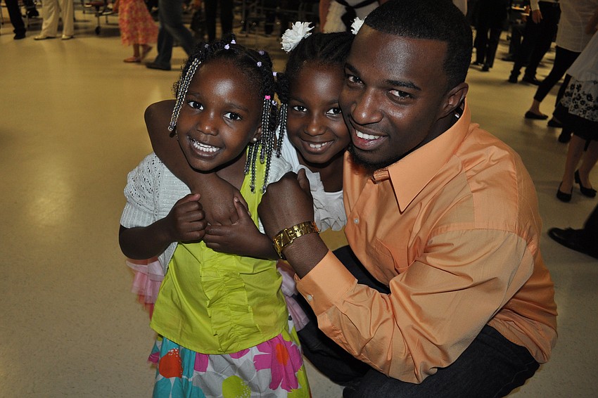 Camille, Arhiya and Ronnie Bundrage enjoyed the evening together.