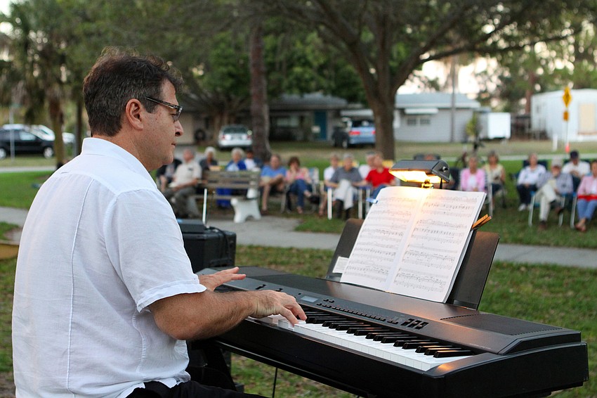 Jonathan Spivey played along with Traba on the piano.