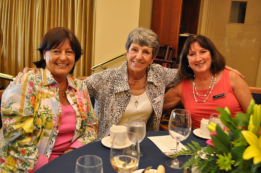 Carmen Heck, Uschi Cooper and Jan Peaks