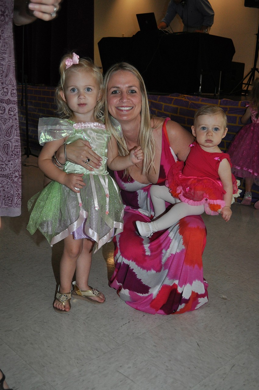 Hannah, Tanya and Ella Ramos