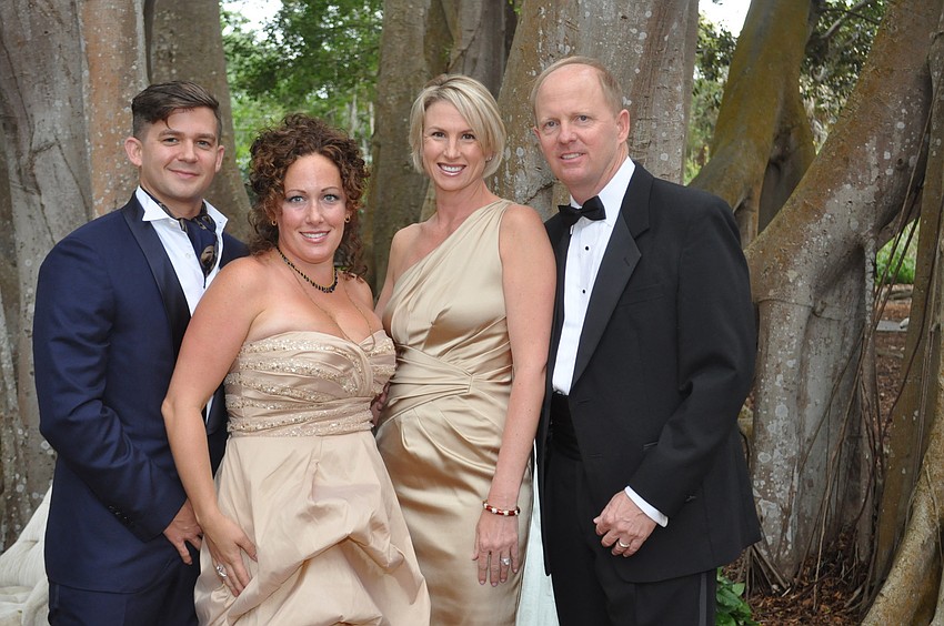 Wayne and Mindy Rollins and Alissa and Roger Pettingell