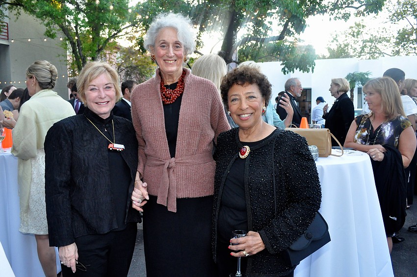 Jennifer Saslaw, Ina Schnell and Chairwoman Carol Buchanan