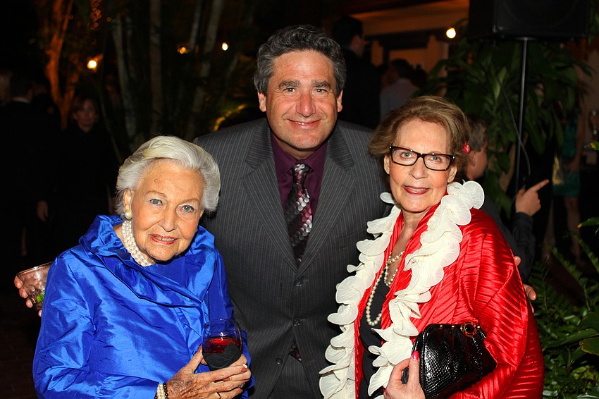 etty Schiff, Rabbi Jonathan Katz and Patti Hershorin